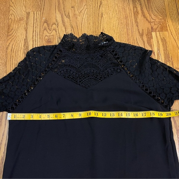 Black Guipure Lace Insert Top - Picture 10 of 13